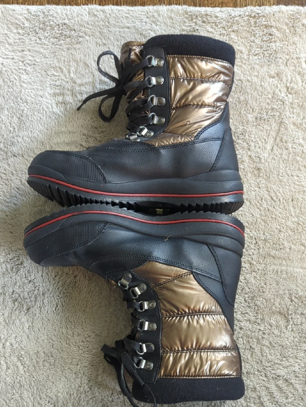 Cougar Canada Size 9M Puffer Waterproof Winter Duck Boots Black‎ Bronze Metallic